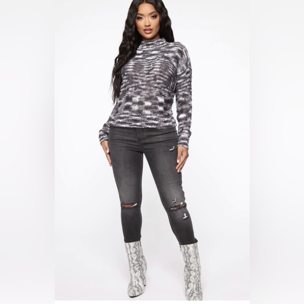 NWT Fashion Nova | Black and White Sweater